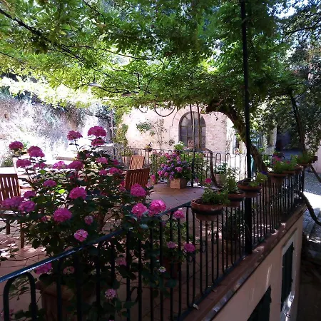 Alojamento de Turismo Rural Agriturismo L'ulivo *