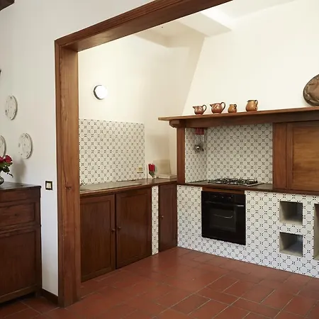 Agriturismo L'ulivo Alojamento de Turismo Rural *